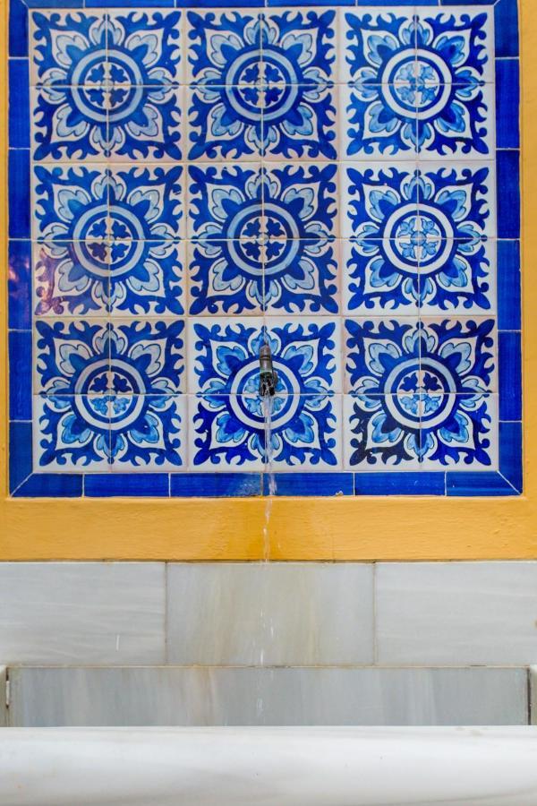Magico Apartamento En Casa Palacio Del Siglo XVII Seville Luaran gambar